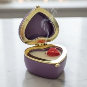 Velvet Smooch Scented Candle | Lumevick Candles